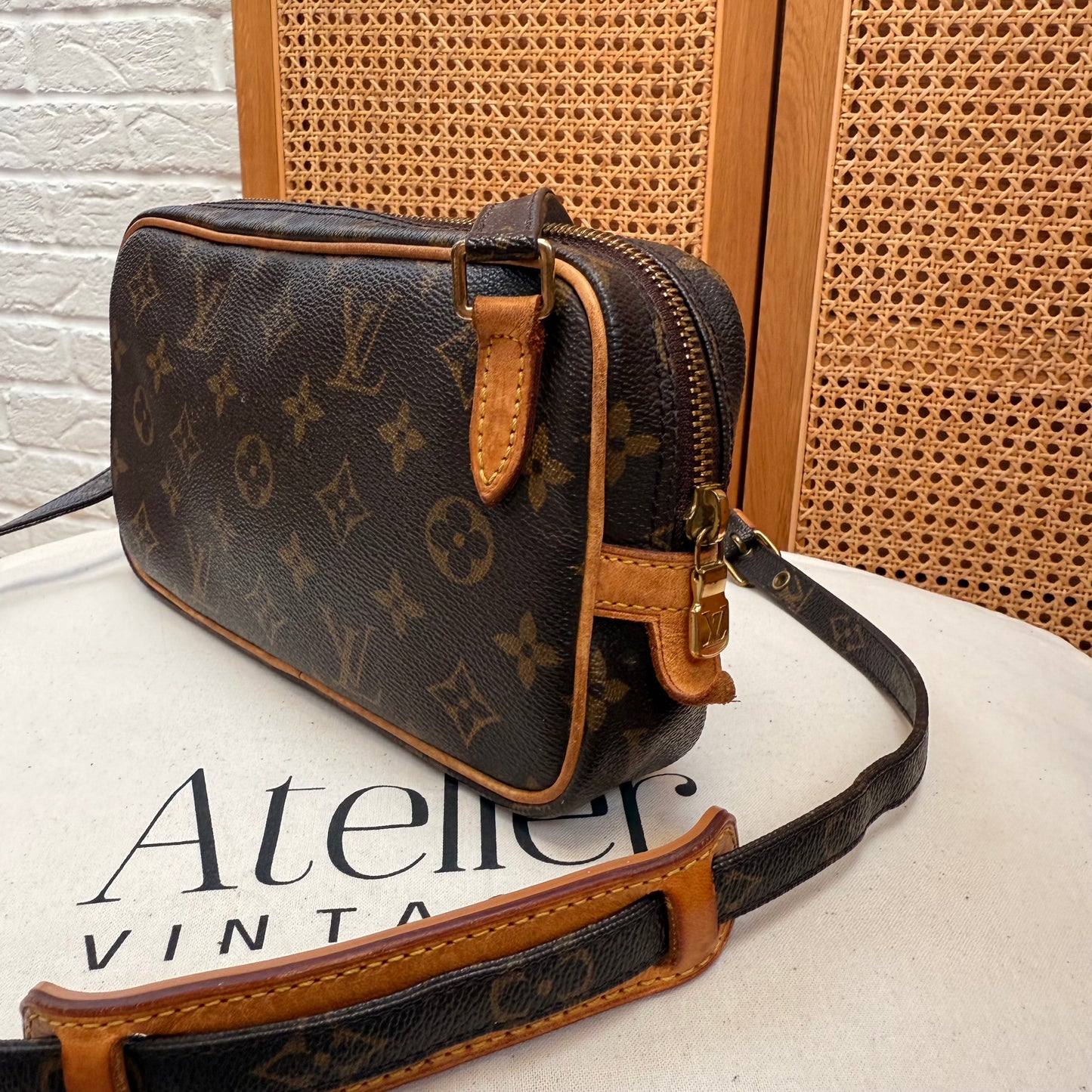 Louis Vuitton 2003 Pochette Marly Bandouliere