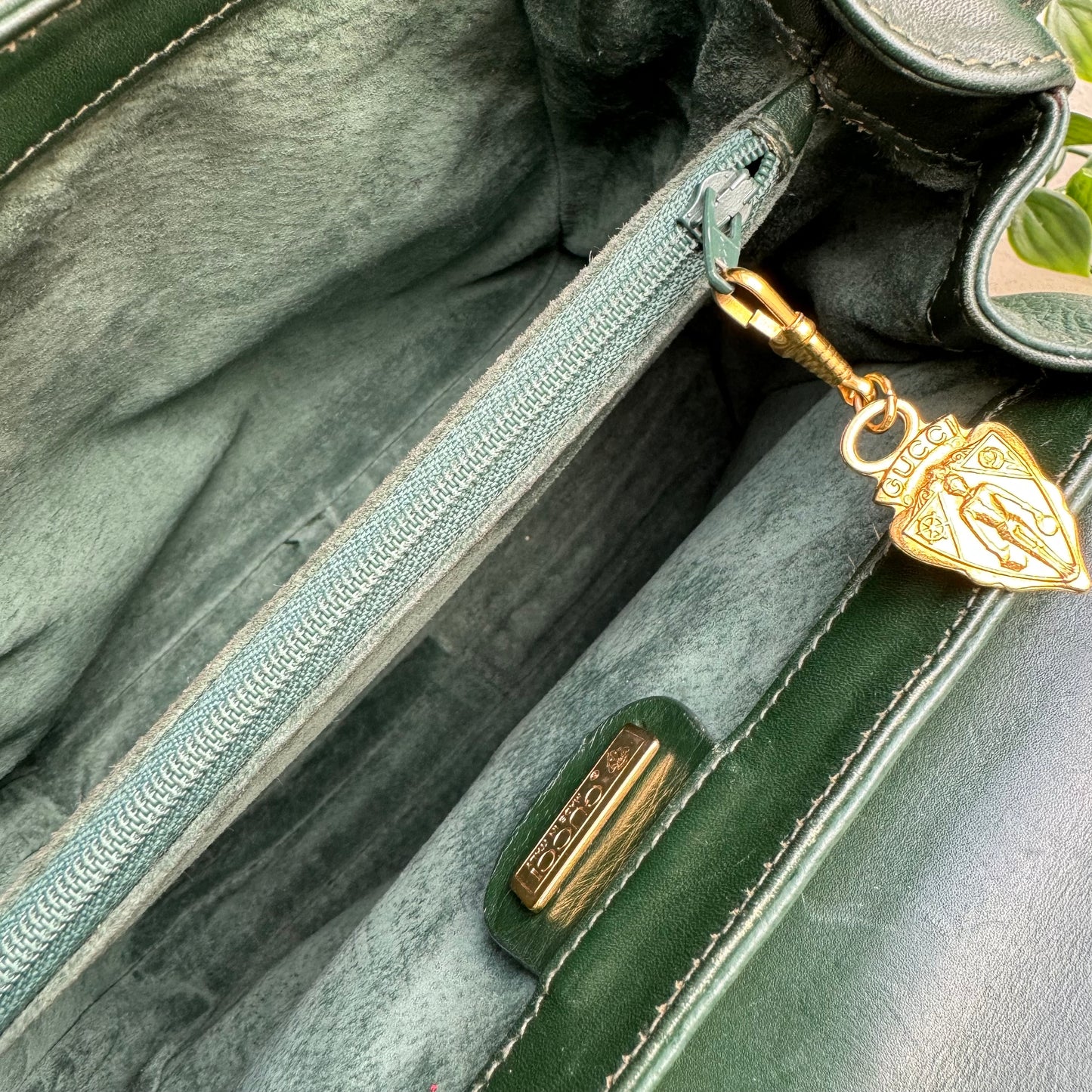 Gucci 1980s Emerald Horse Shoe Cross Body