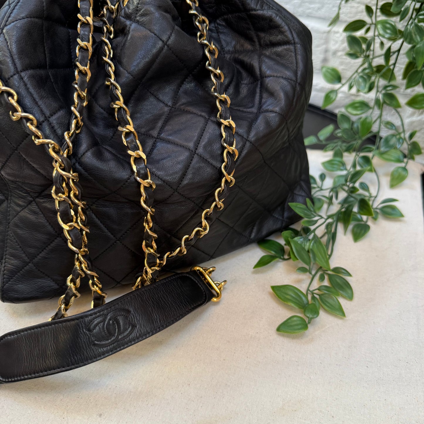 Chanel 1991 deep quilted limited edition CC ring Bucket Bag