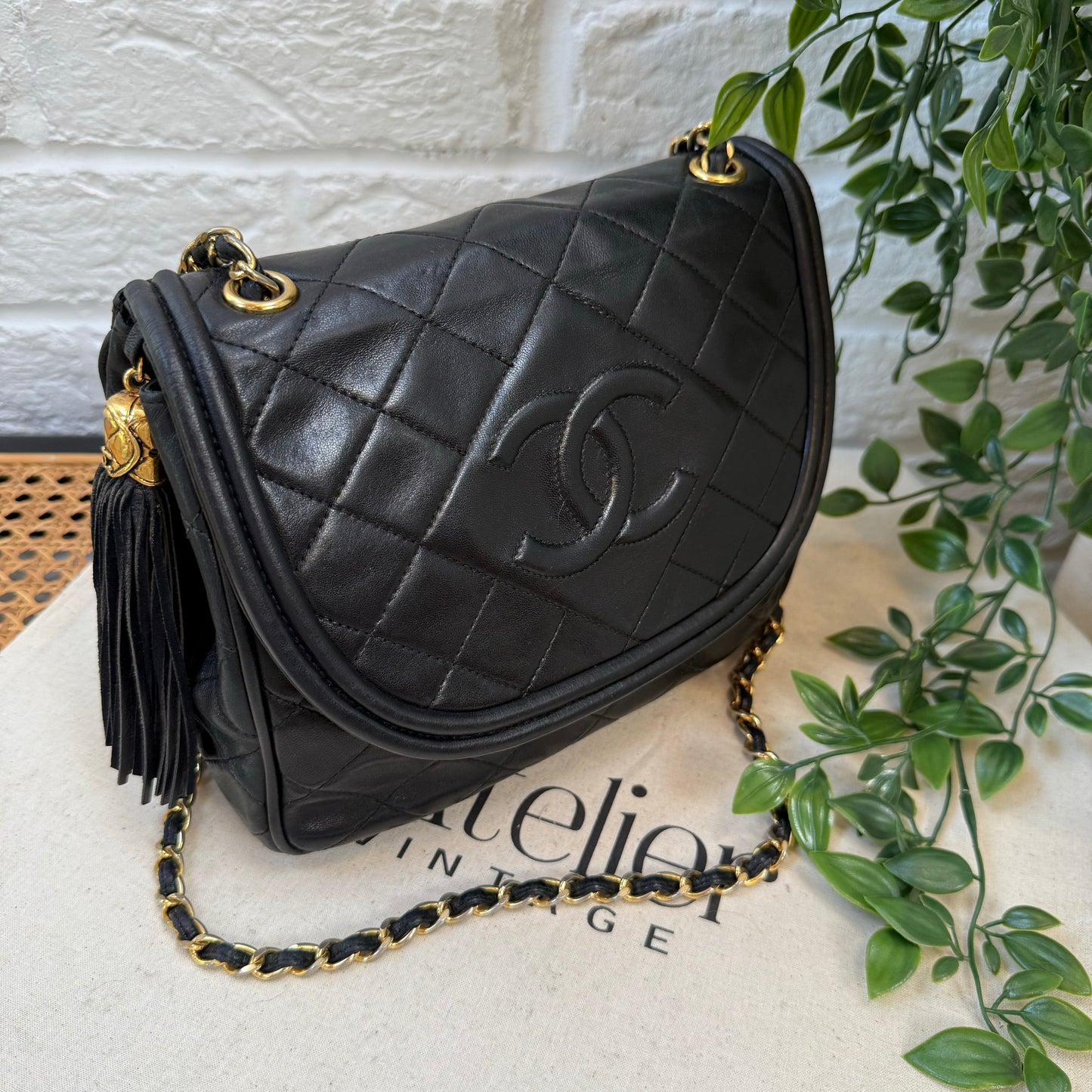 Chanel 1989 CC Quilted Tassel Single Flap