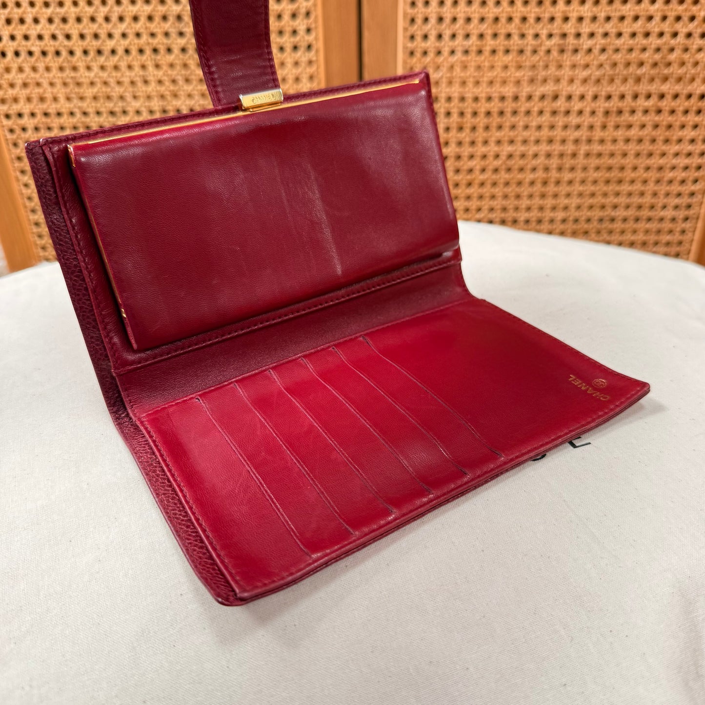 Chanel 1994 Caviar CC Quilted Card Kisslock Purse in Bordeaux