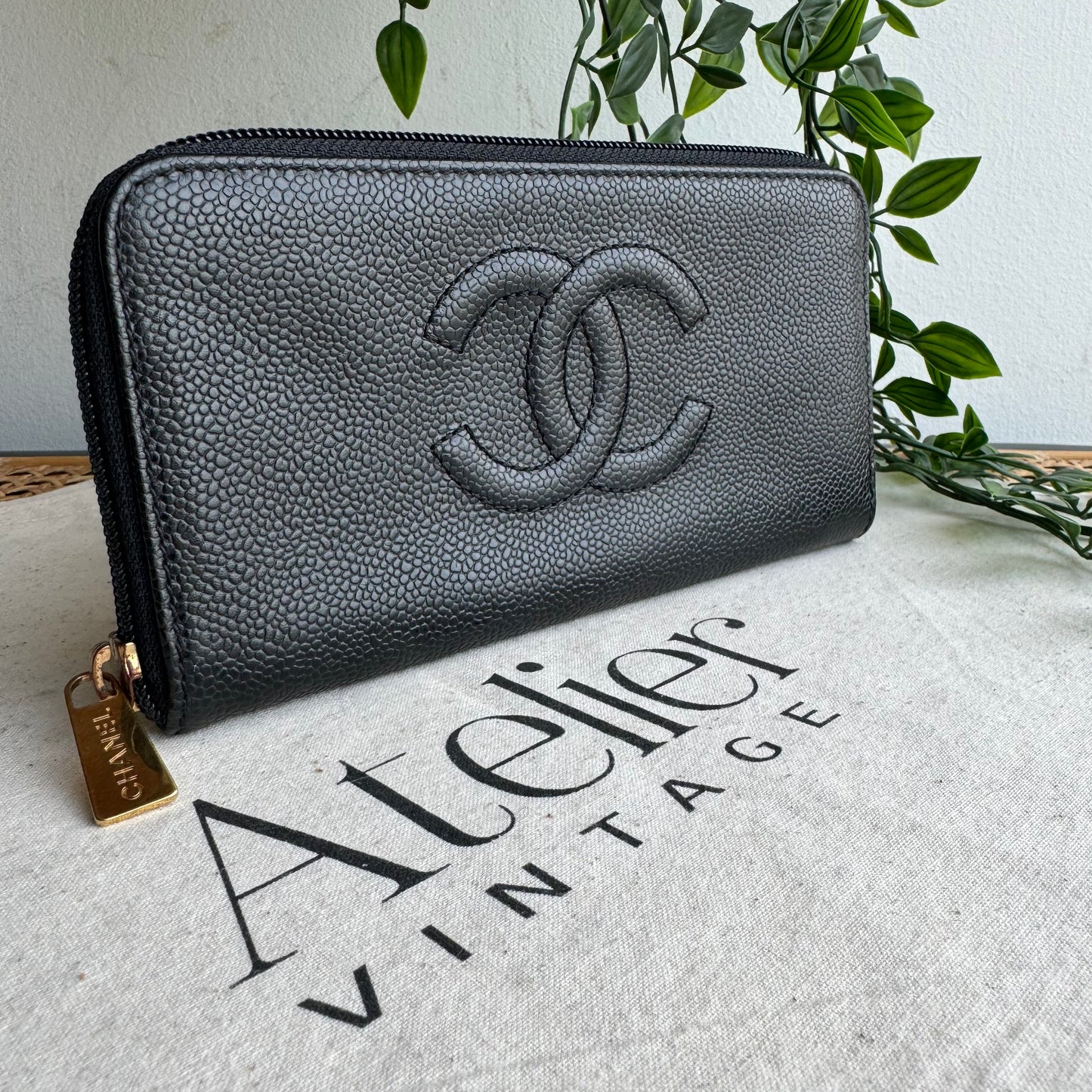 Chanel 2000 Caviar Leather Zip Around Purse