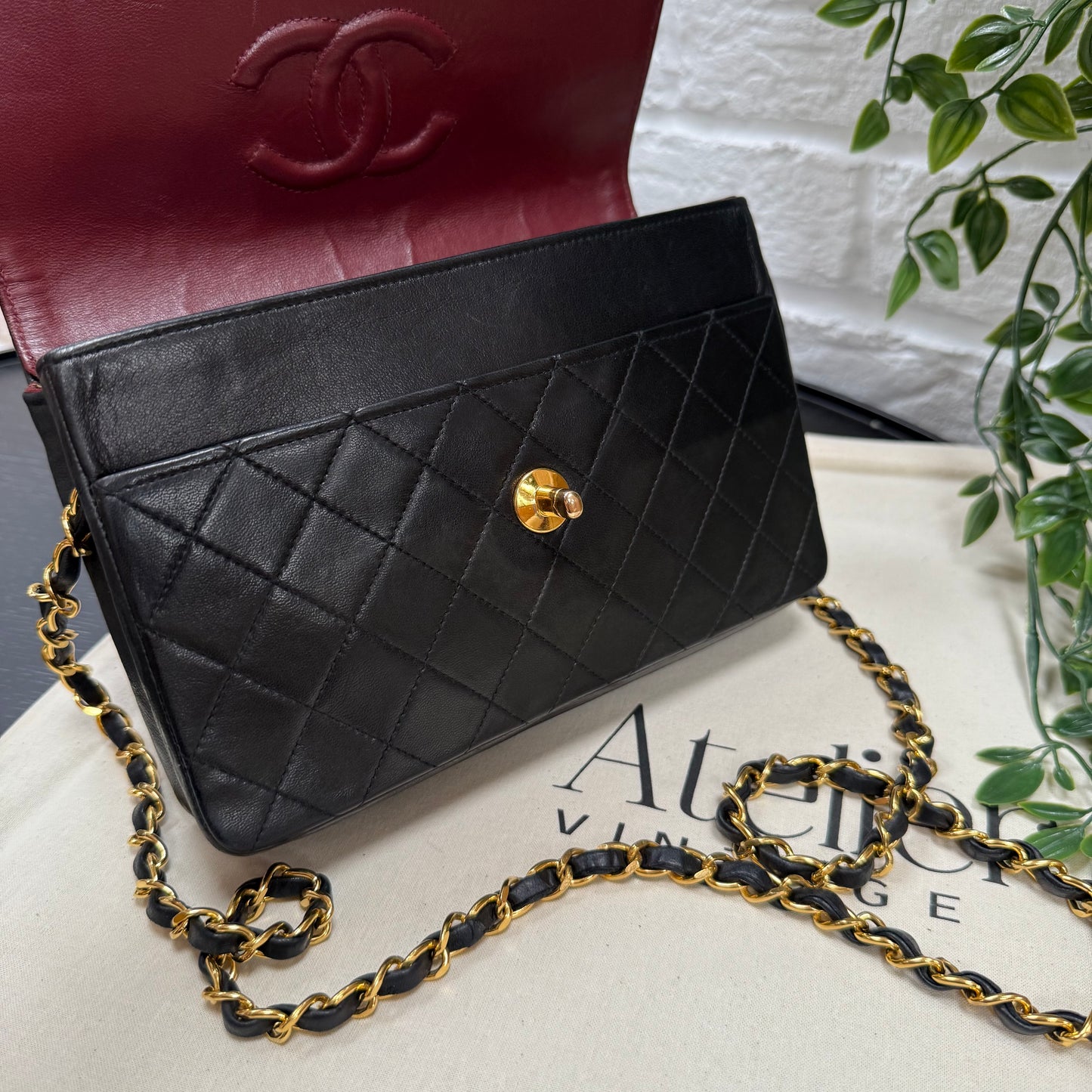 Chanel 1991 Circle CC Clasp Single Flap