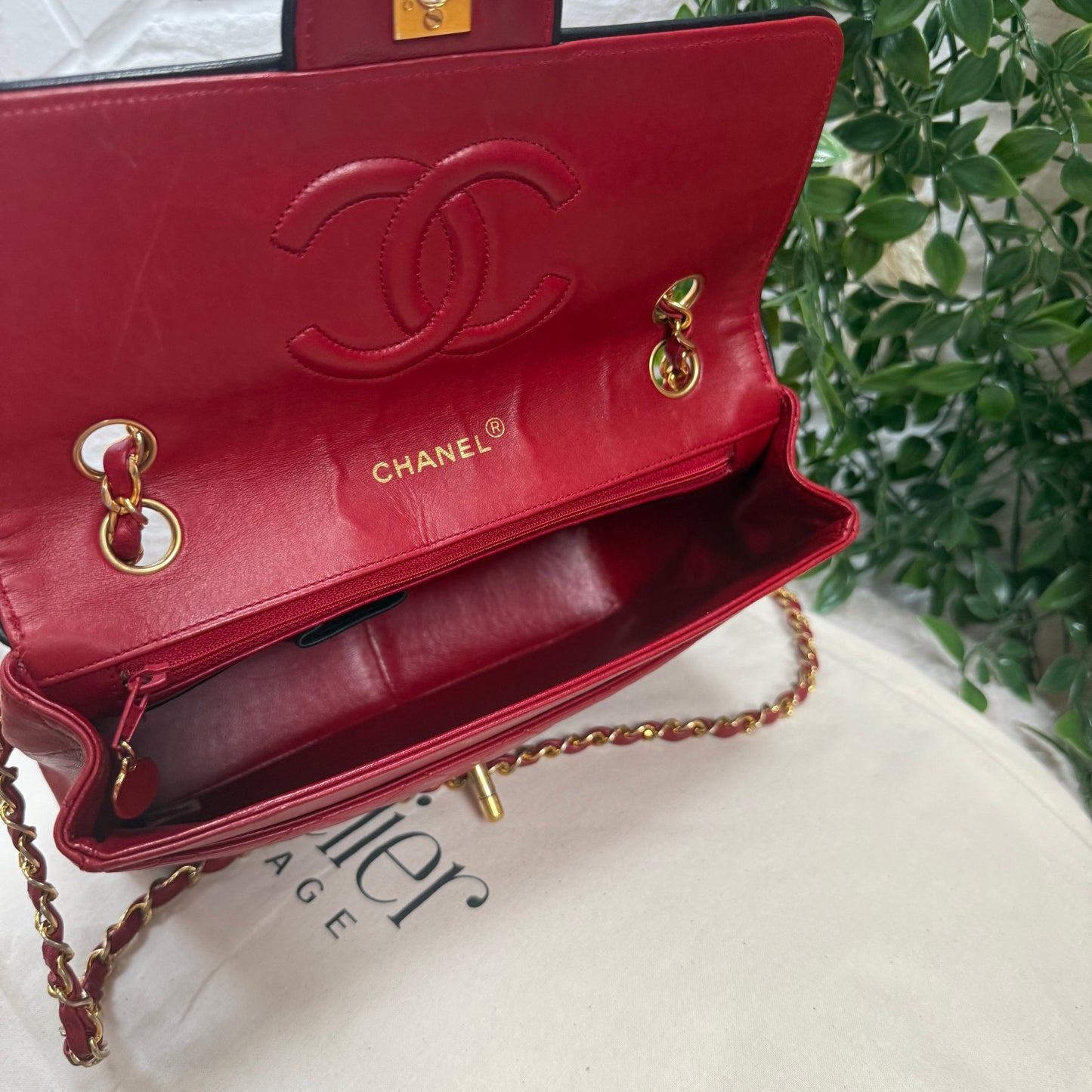 Chanel 1989 Rare Red with navy piping 25cm Square single flap