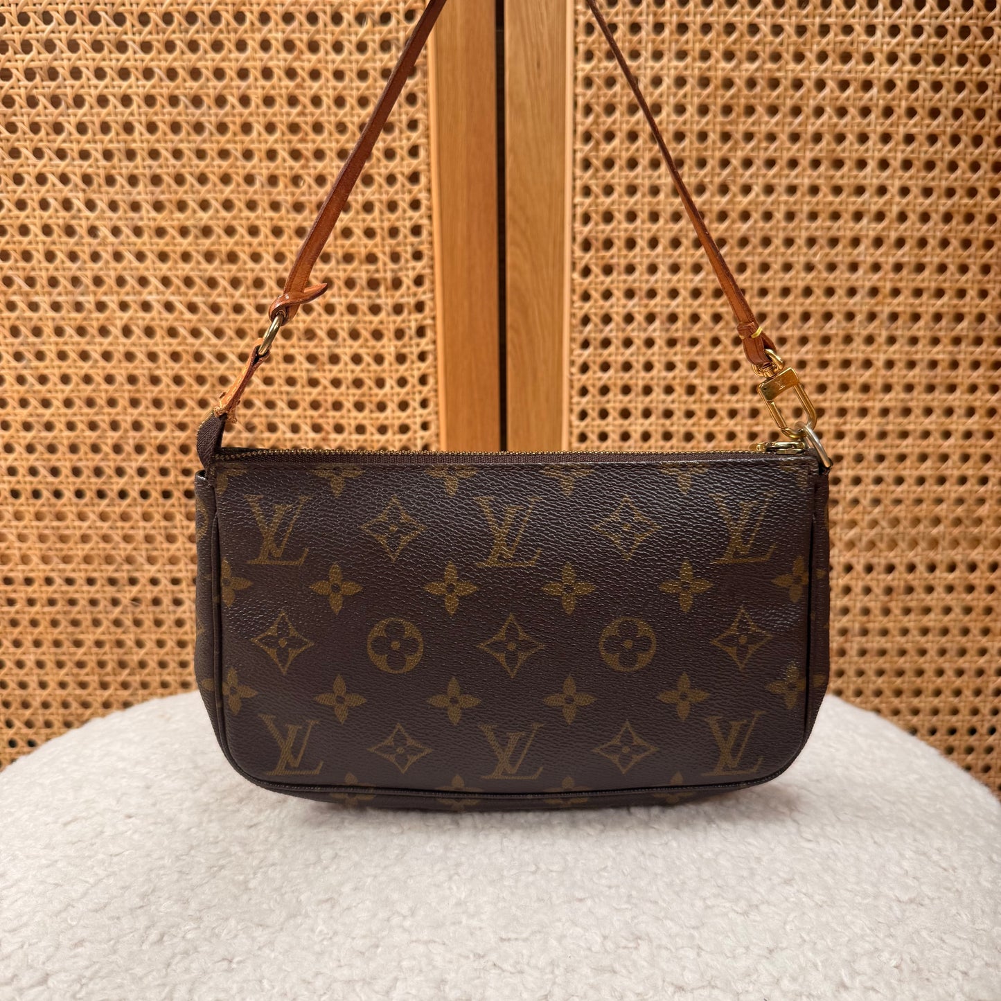 Louis Vuitton 2000 Pochette Accesssoires