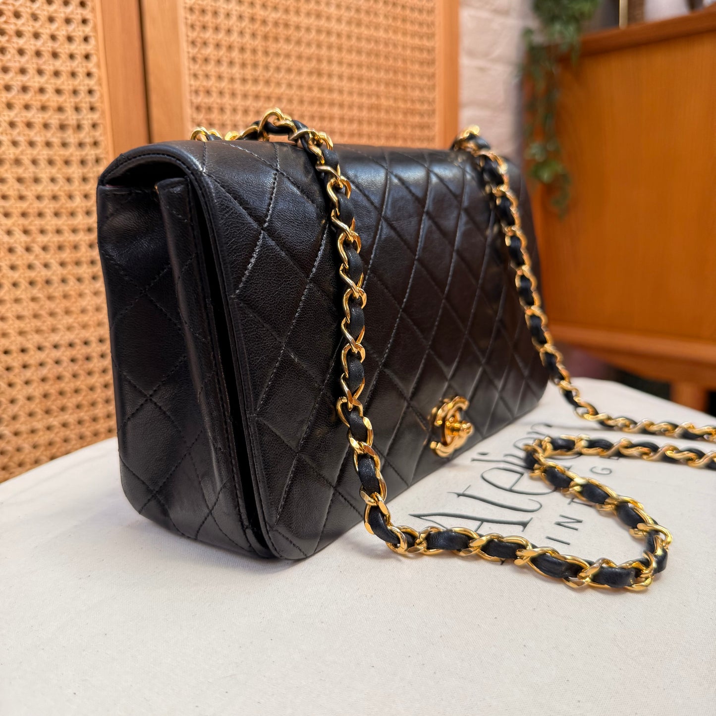 Chanel 1989 Classic Medium Rectangle Full Flap