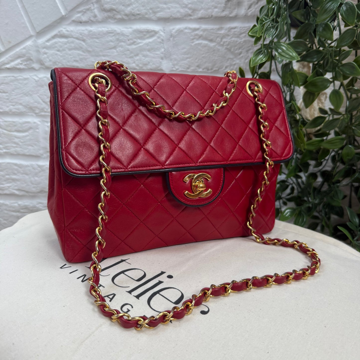 Chanel 1989 Rare Red with navy piping 25cm Square single flap