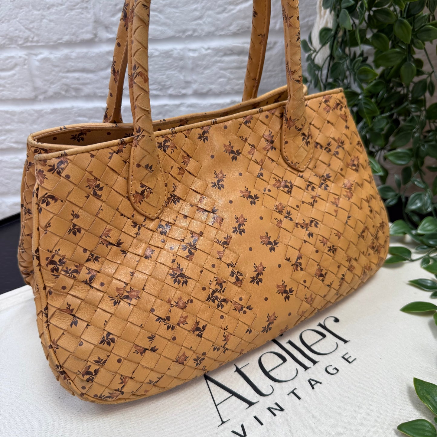 Bottega Veneta 1990s Floral Print intrecciato woven tote
