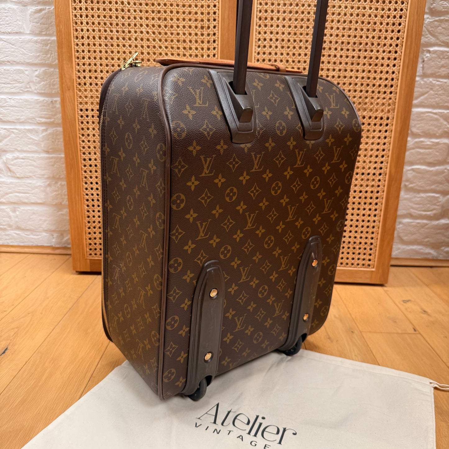 Louis Vuitton 2001 Pegase 45 Monogram Travel Case