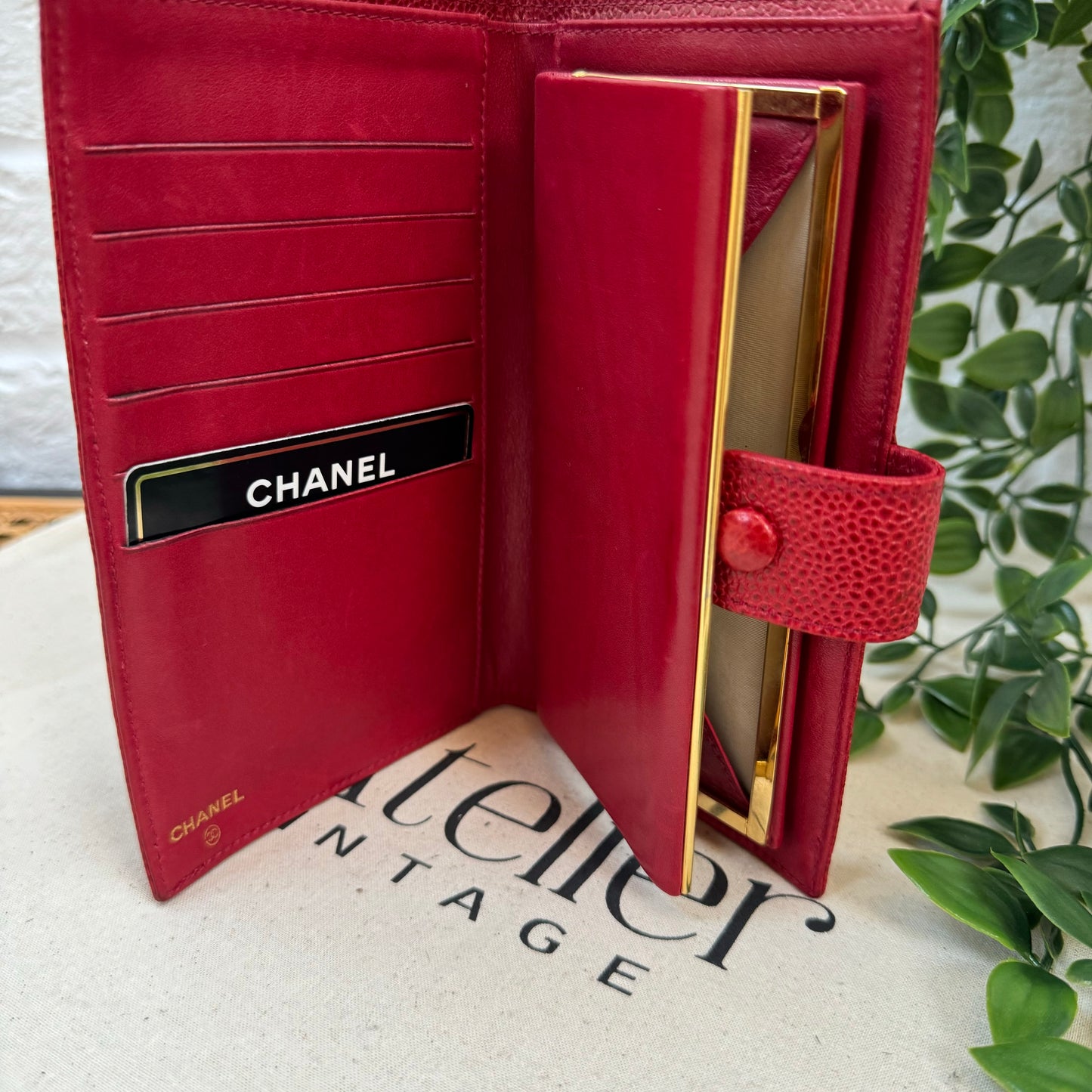 Chanel 1991 Caviar Leather Kiss Lock Purse
