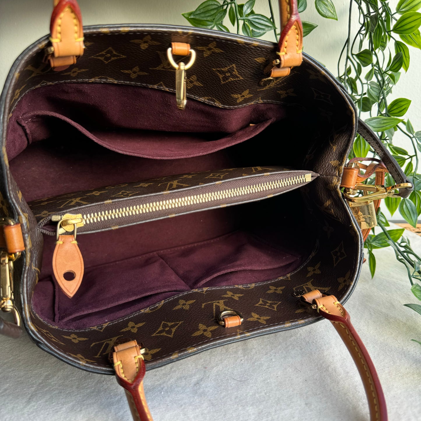 Louis Vuitton 2019 Montaigne MM