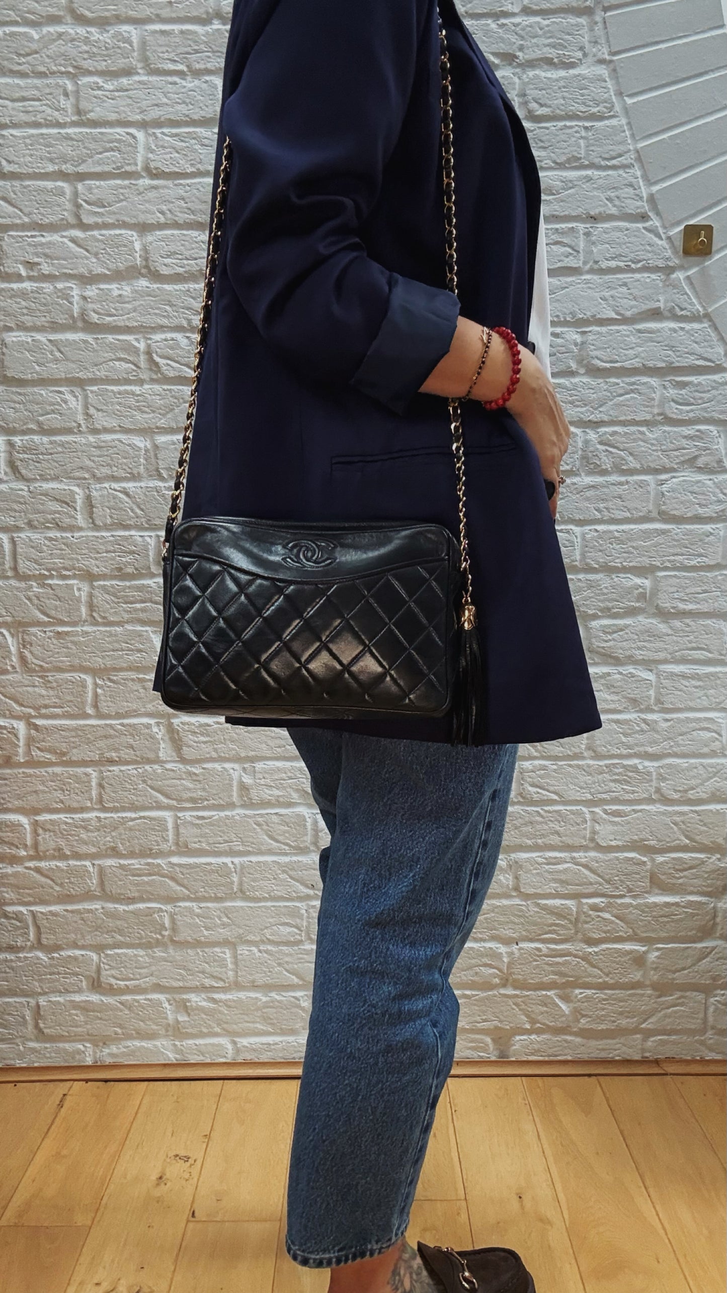 Chanel 1989 CC Quilted Vintage Tassel Camera Bag