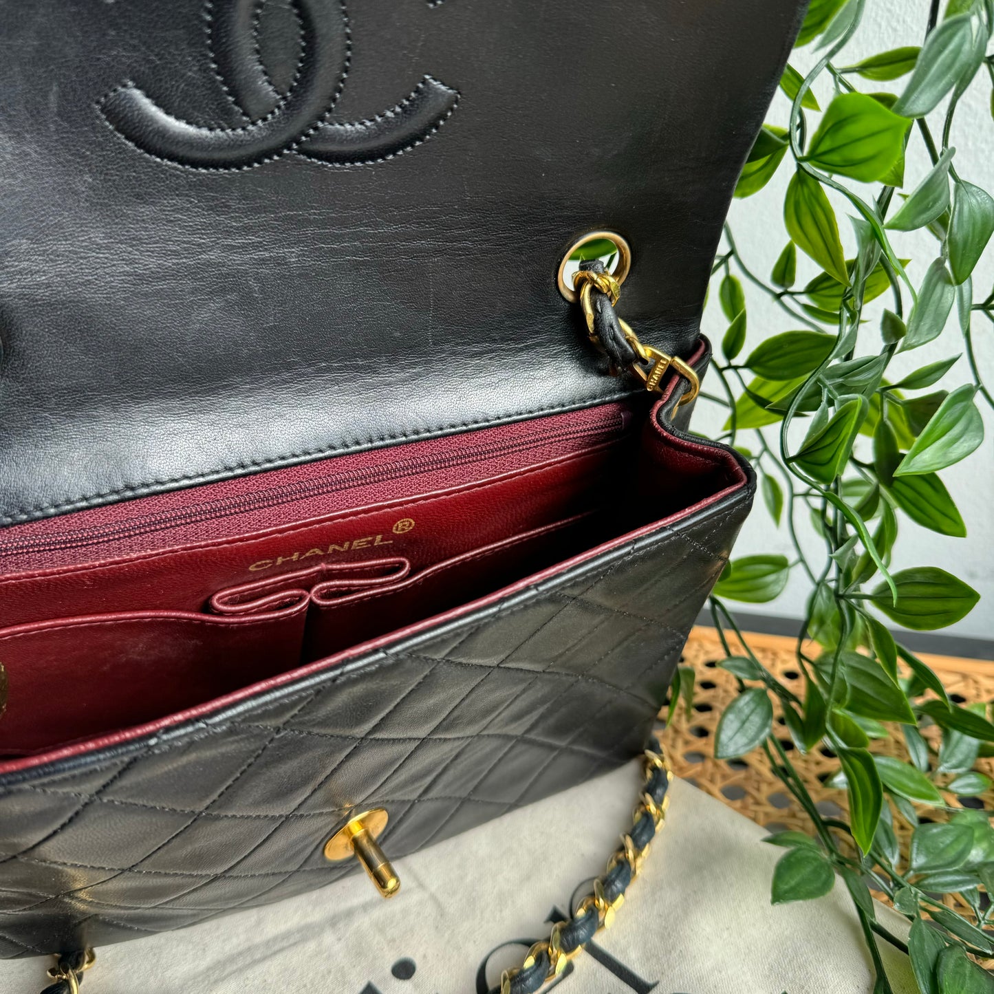 Chanel 1989 Classic Single Flap Medium