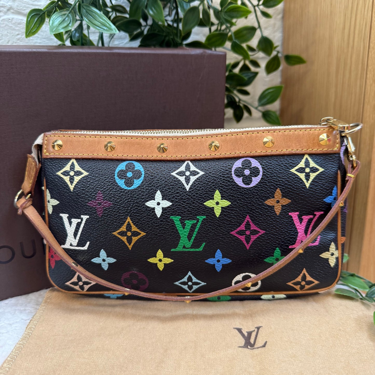 Louis Vuitton 2003 Murakami Black Multi Color Pochette Accesssoires