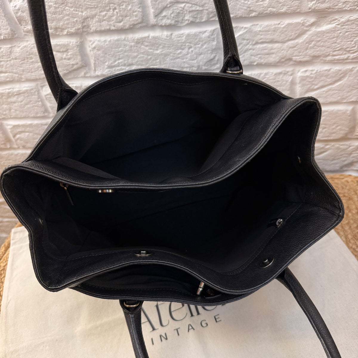 Chanel 2000 Tall Executive Cerf Tote