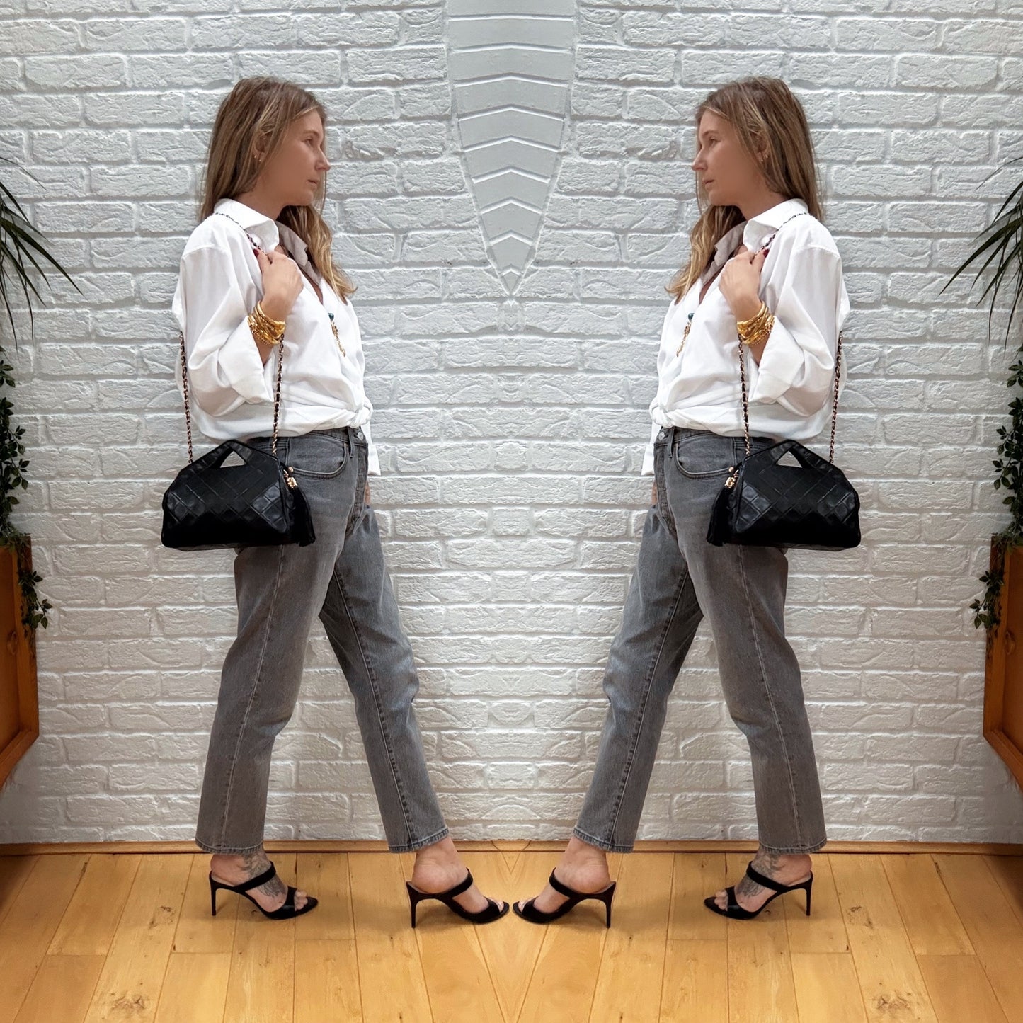 Chanel 1991 Two Way Top Handle Zip closure Cross Body