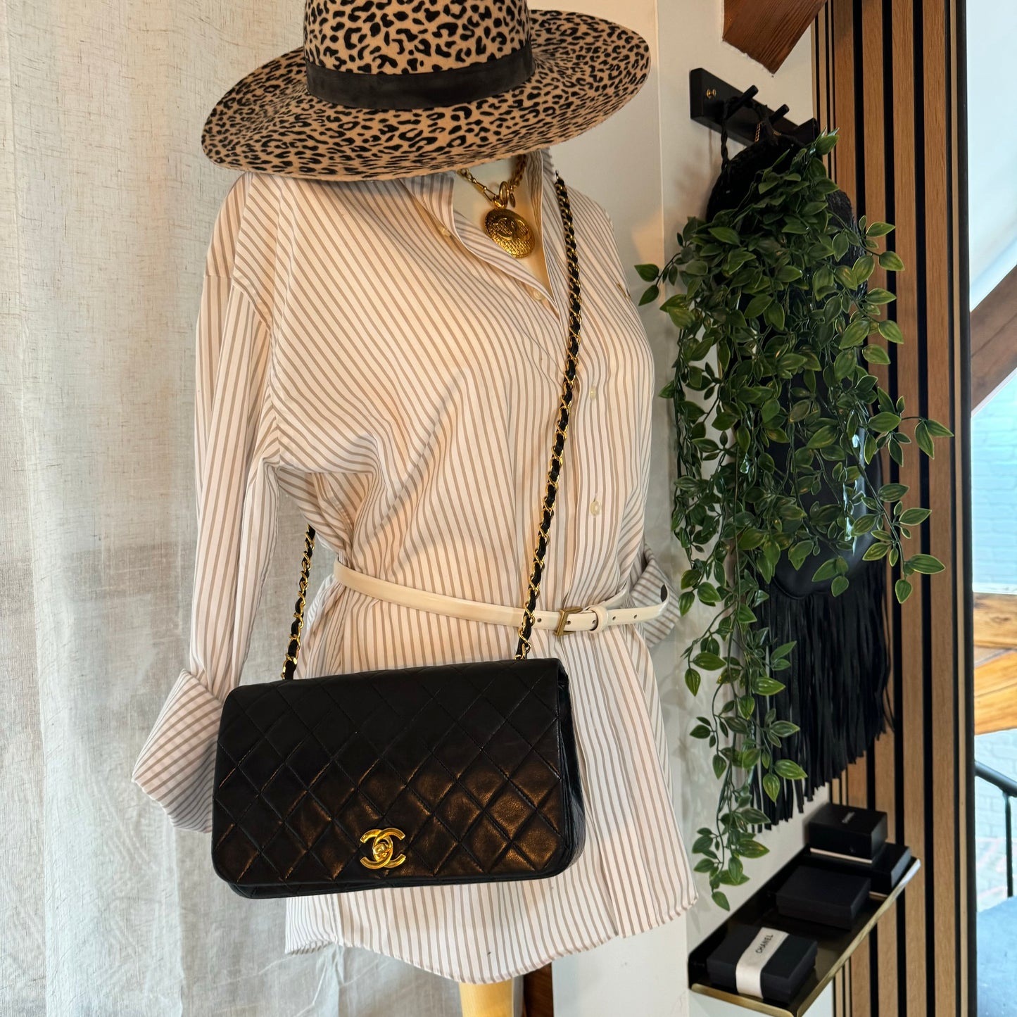 Chanel 1989 Classic Medium Rectangle Full Flap