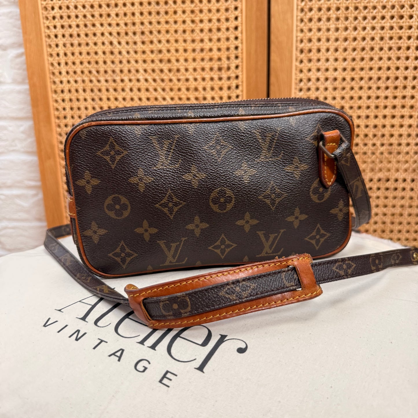 Louis Vuitton 1986 Pochette Marly Bandouliere