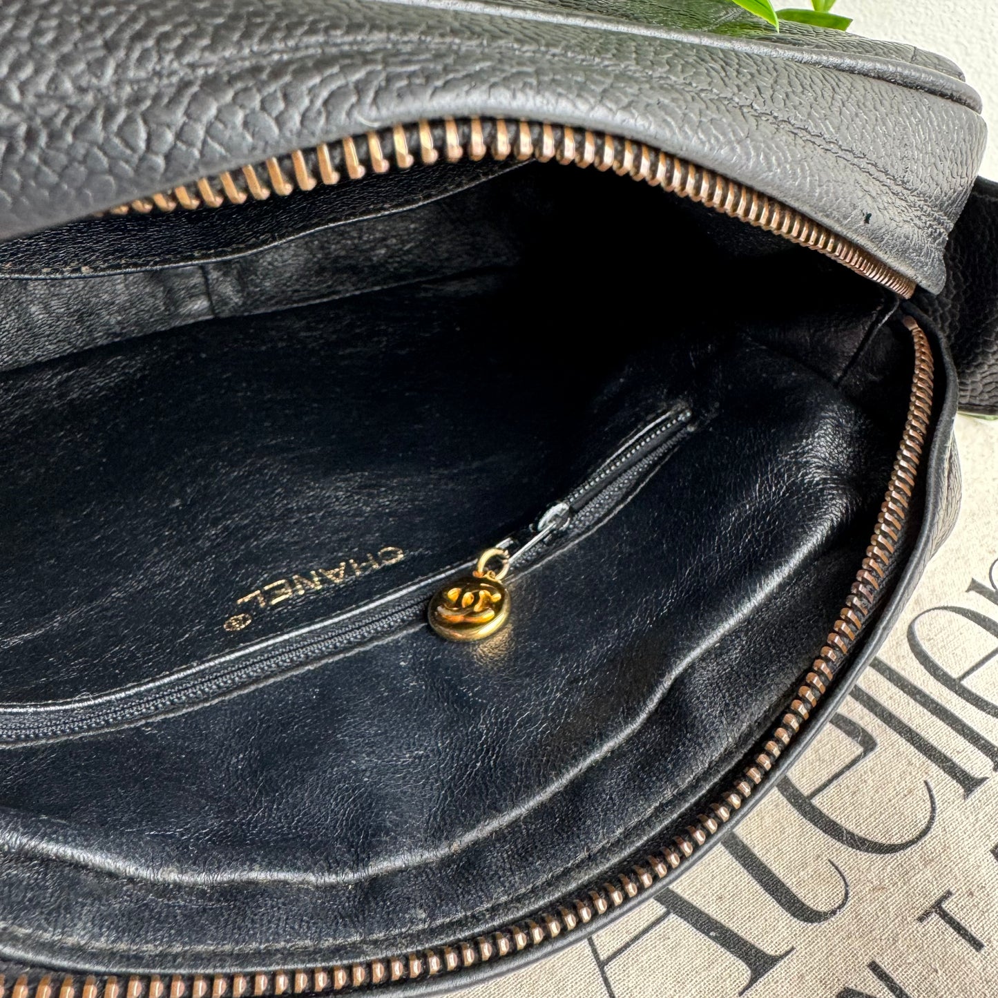 Chanel 1994 Caviar Leather CC Turnlock Shoulder Bag