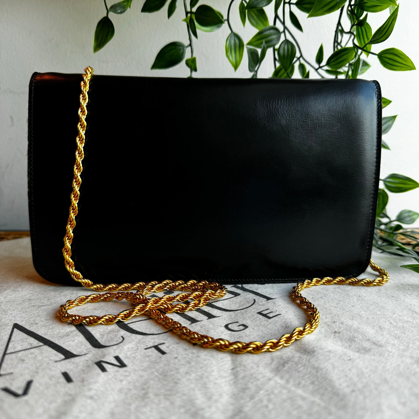 Celine Vintage Triomph Chain Strap Bag
