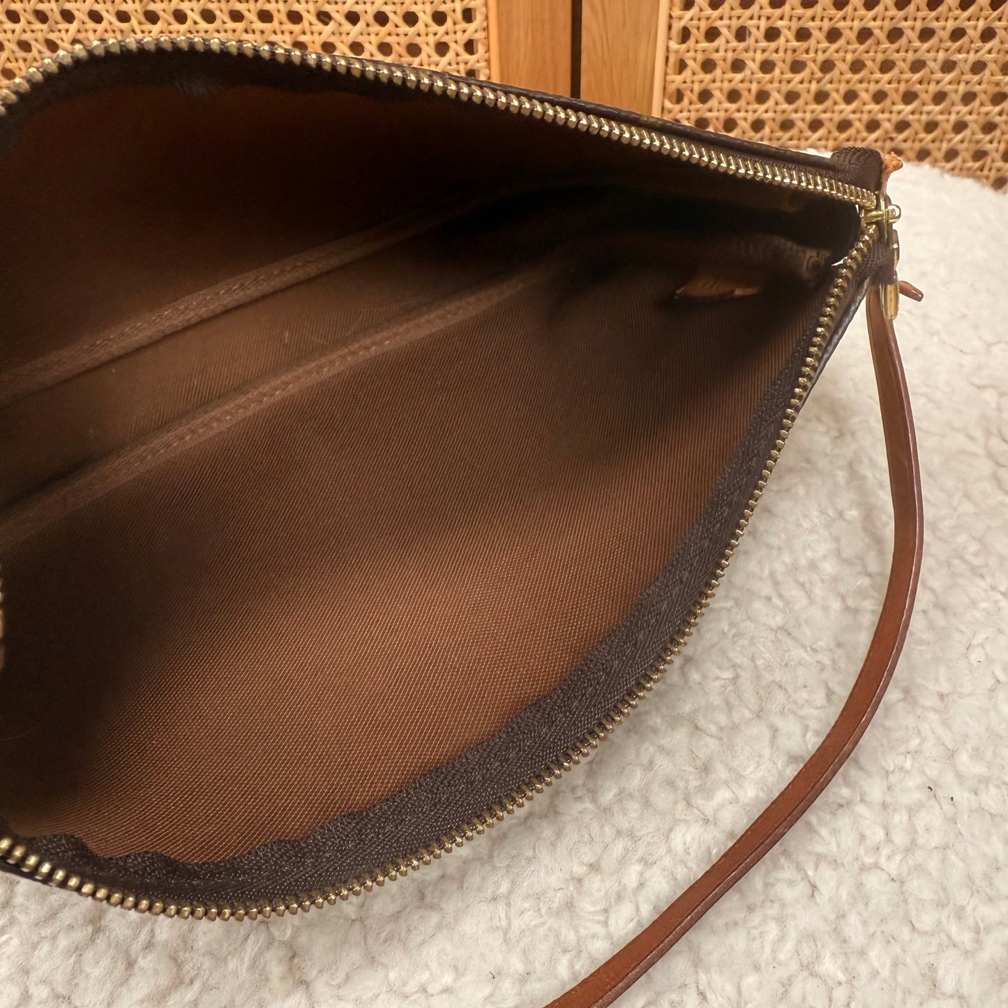 Louis Vuitton 2000 Pochette Accesssoires