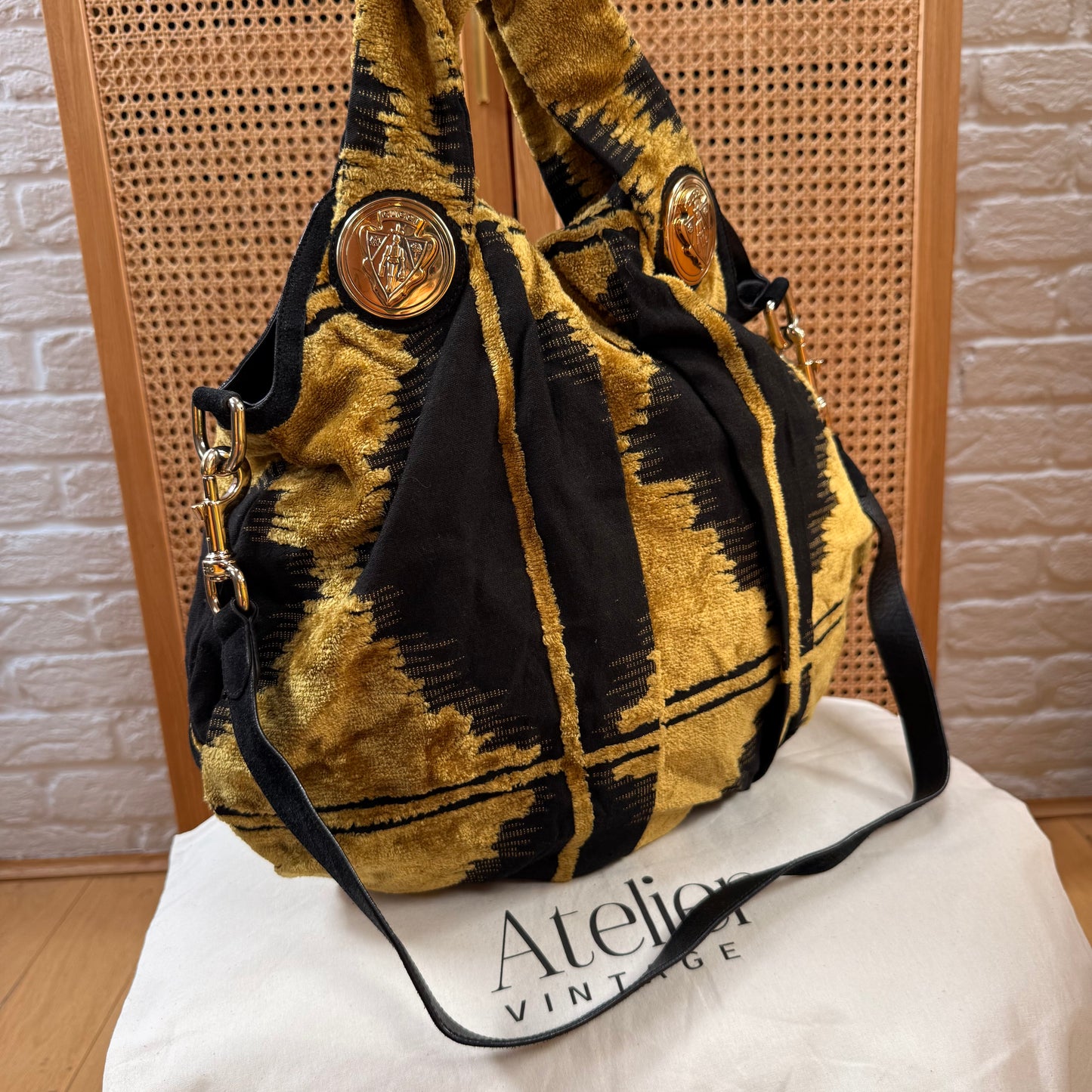 Gucci 2008 Velvet Hysteria Hobo Two Way