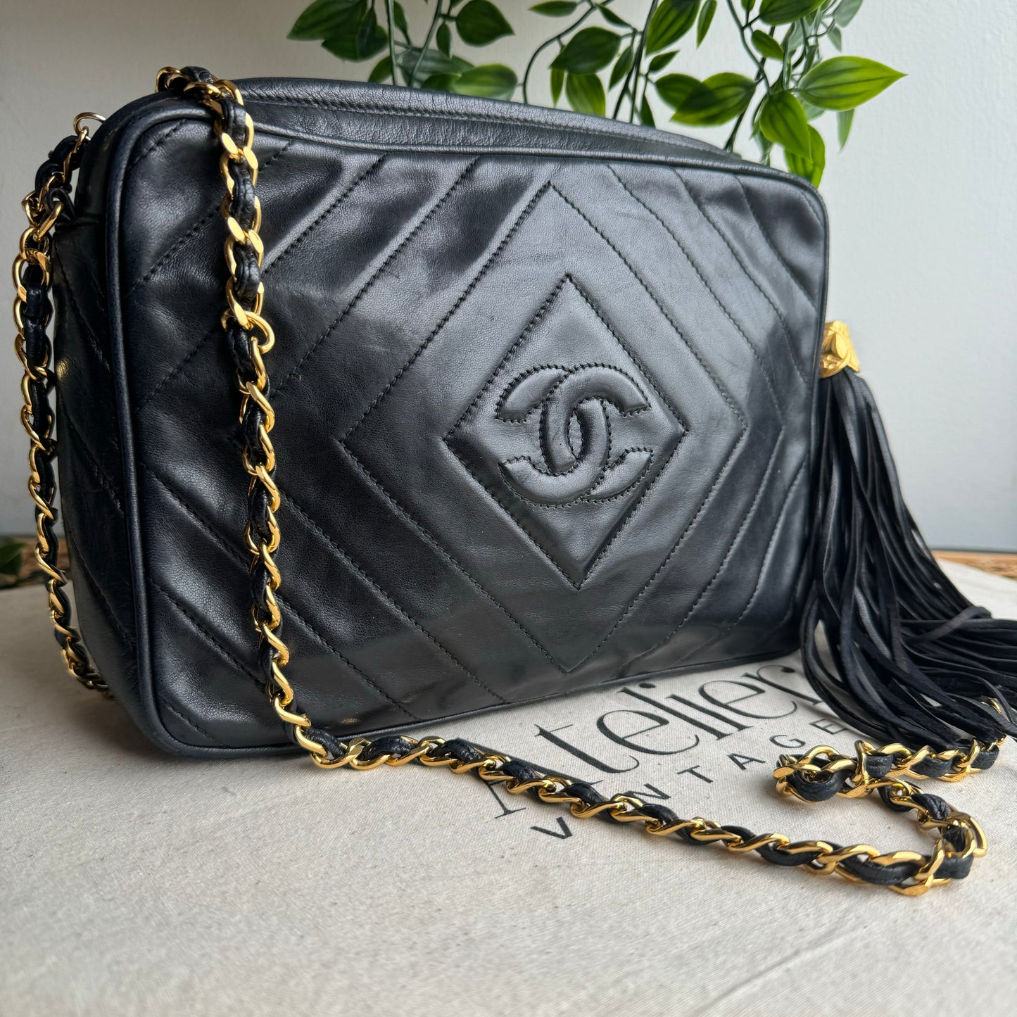 Chanel 1991 Diamond Quilted Vintage Tassel Camera Bag