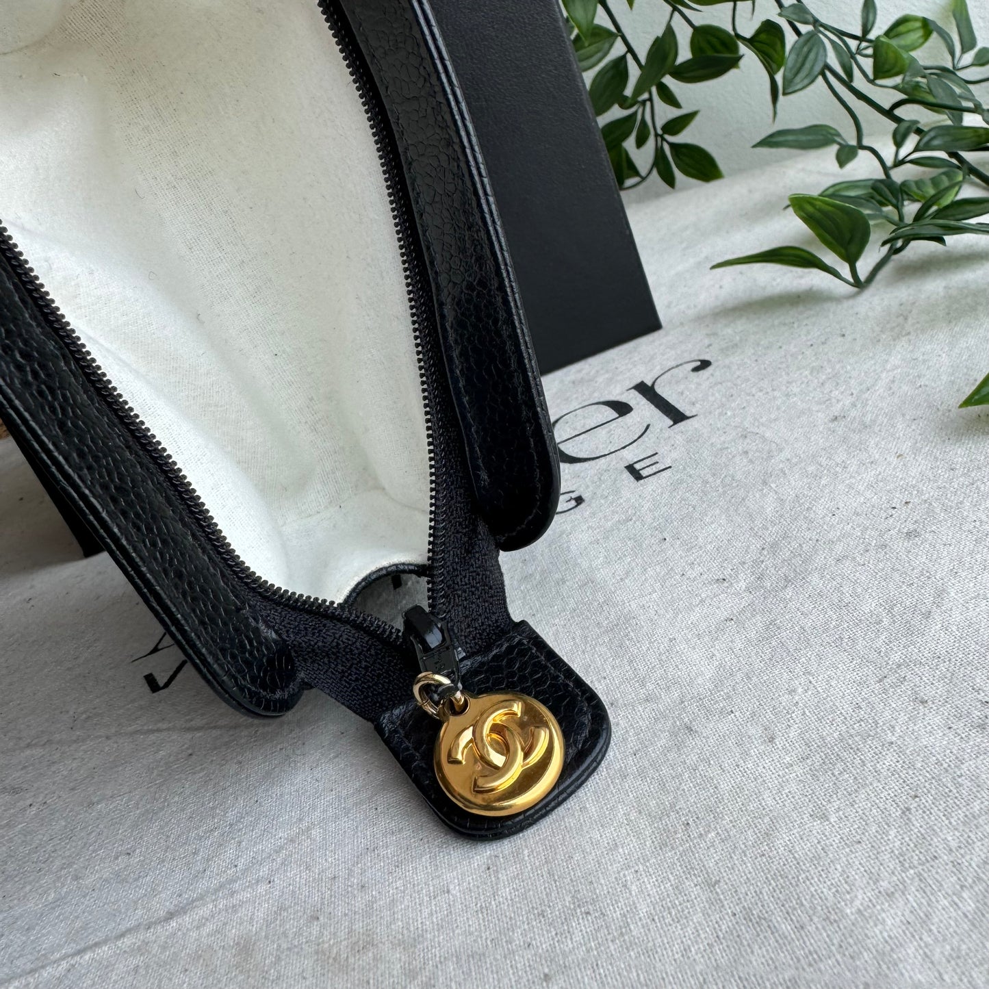 Chanel 1994 CC Caviar Pouch with Box