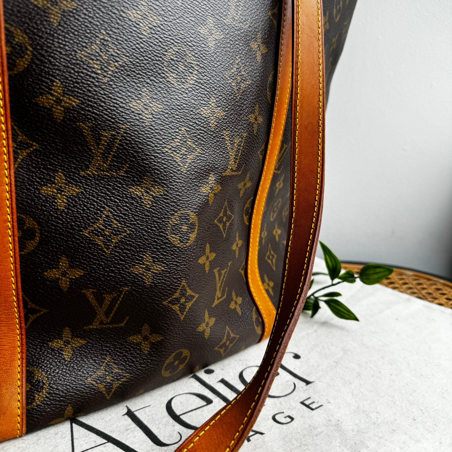 Louis Vuitton 2001 Sac Shopping Tote