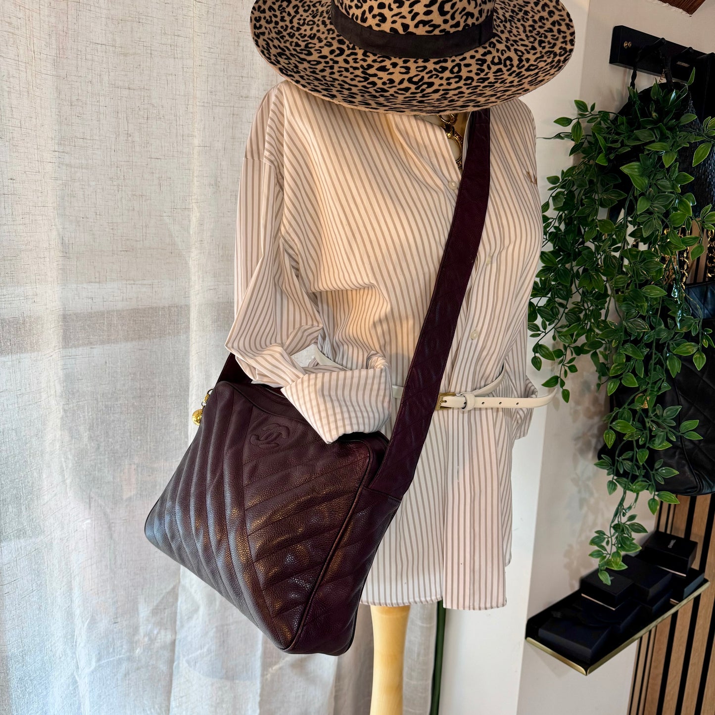 Chanel 1991 Burgundy Caviar Quilted Shoulder Bag