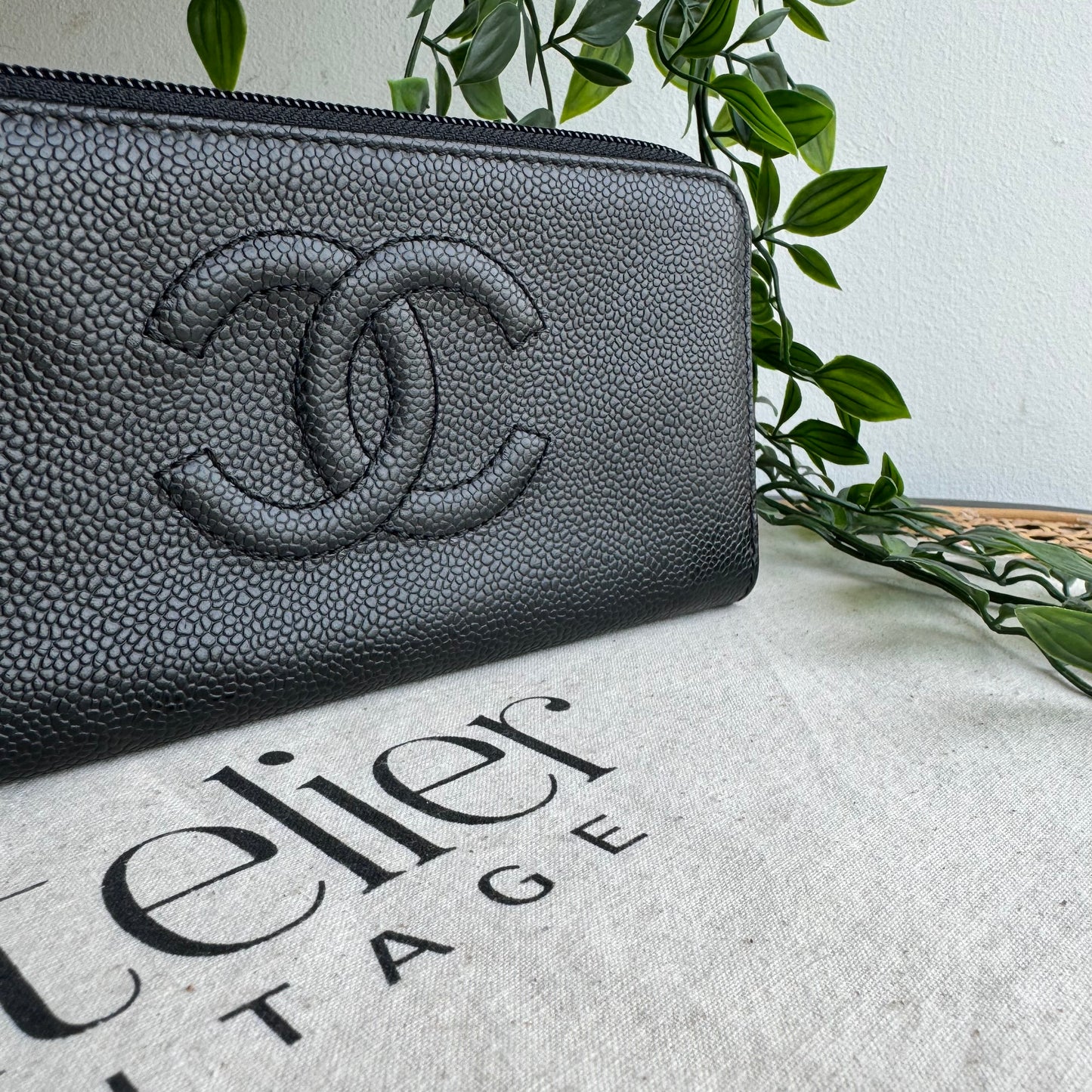 Chanel 2000 Caviar Leather Zip Around Purse