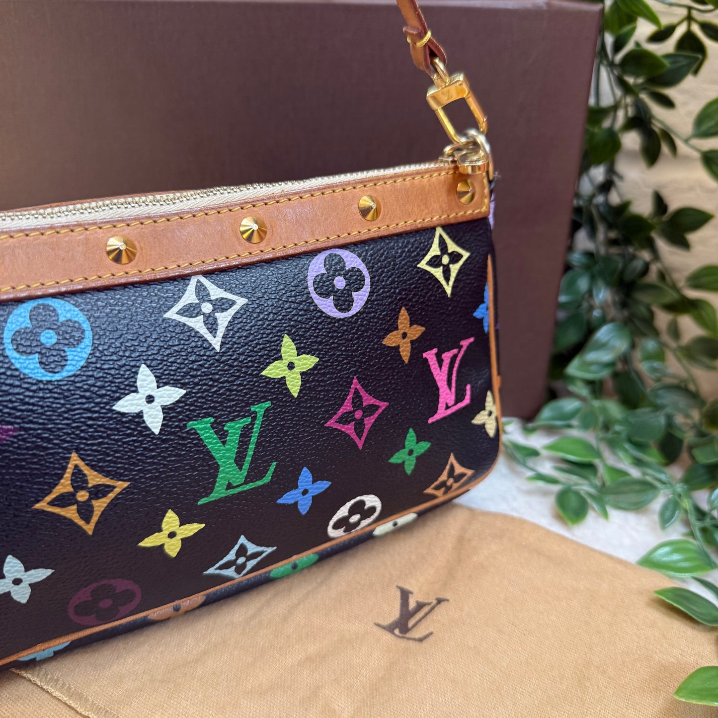 Louis Vuitton 2003 Murakami Black Multi Color Pochette Accesssoires