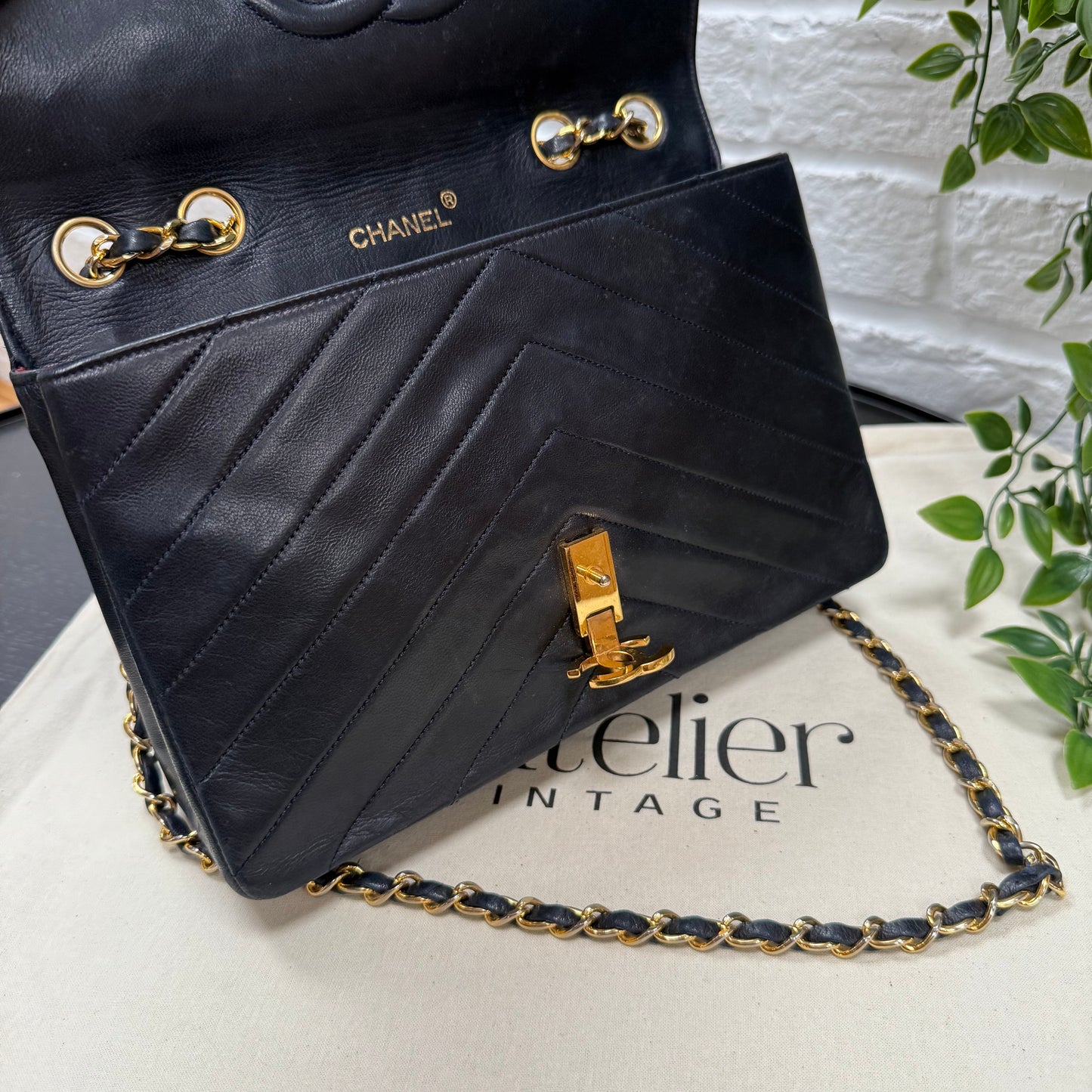 Chanel 1986 Navy Chevron CC Clasp Chevron