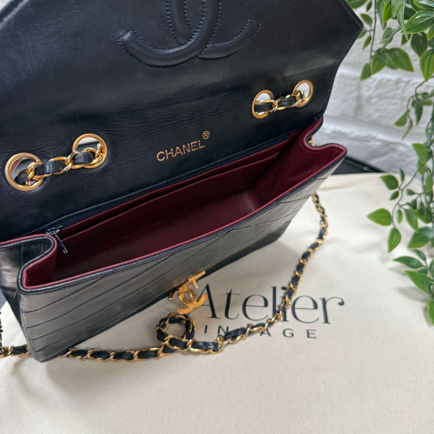 Chanel 1986 Navy Chevron CC Clasp Chevron