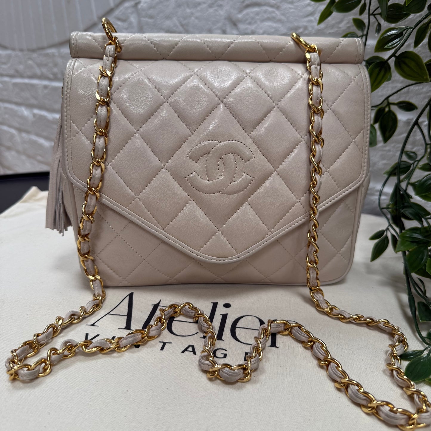 Chanel 1989 Rare Ivory Tassel Envelope Flap