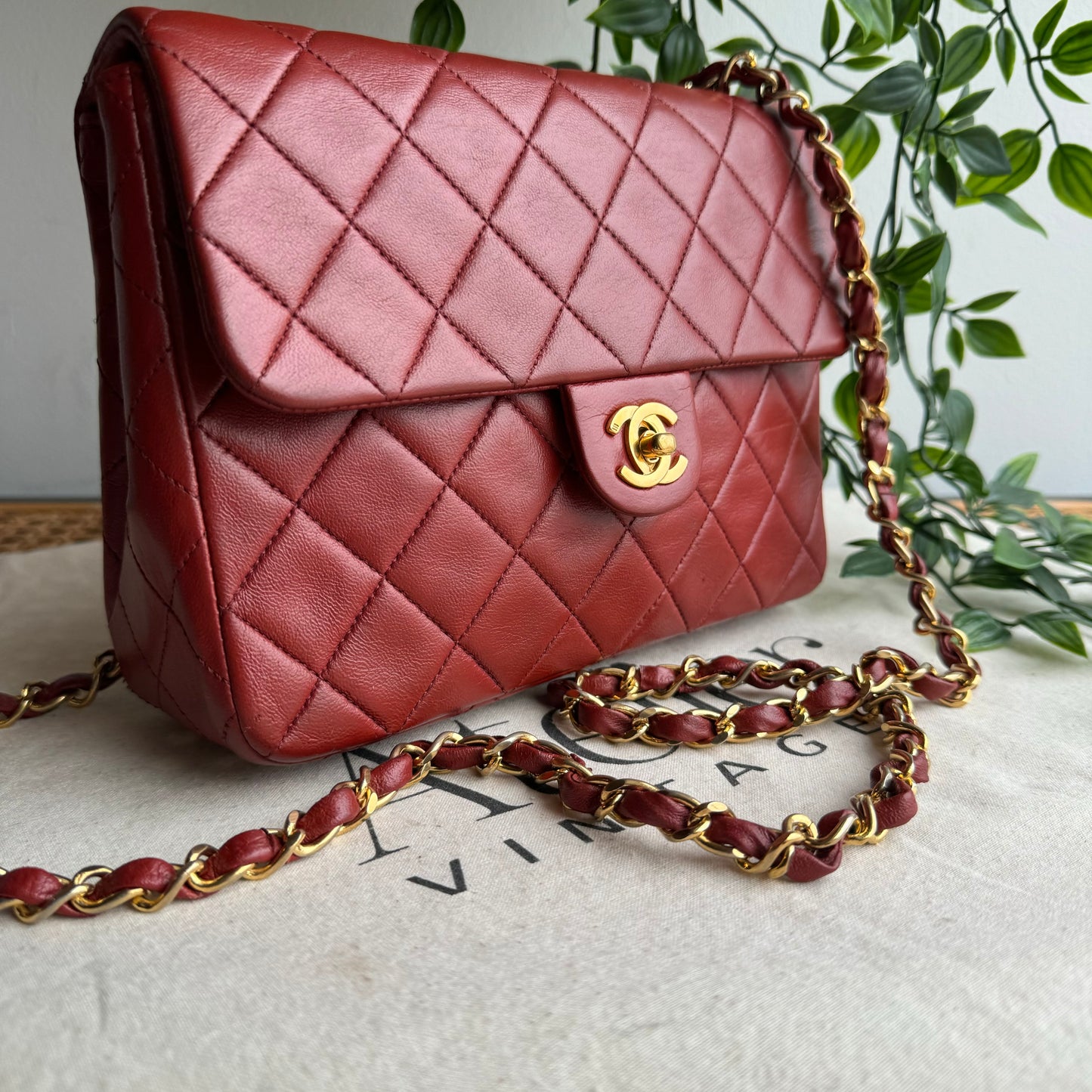 Chanel 1989 Bordeaux Red Classic Single Flap Medium
