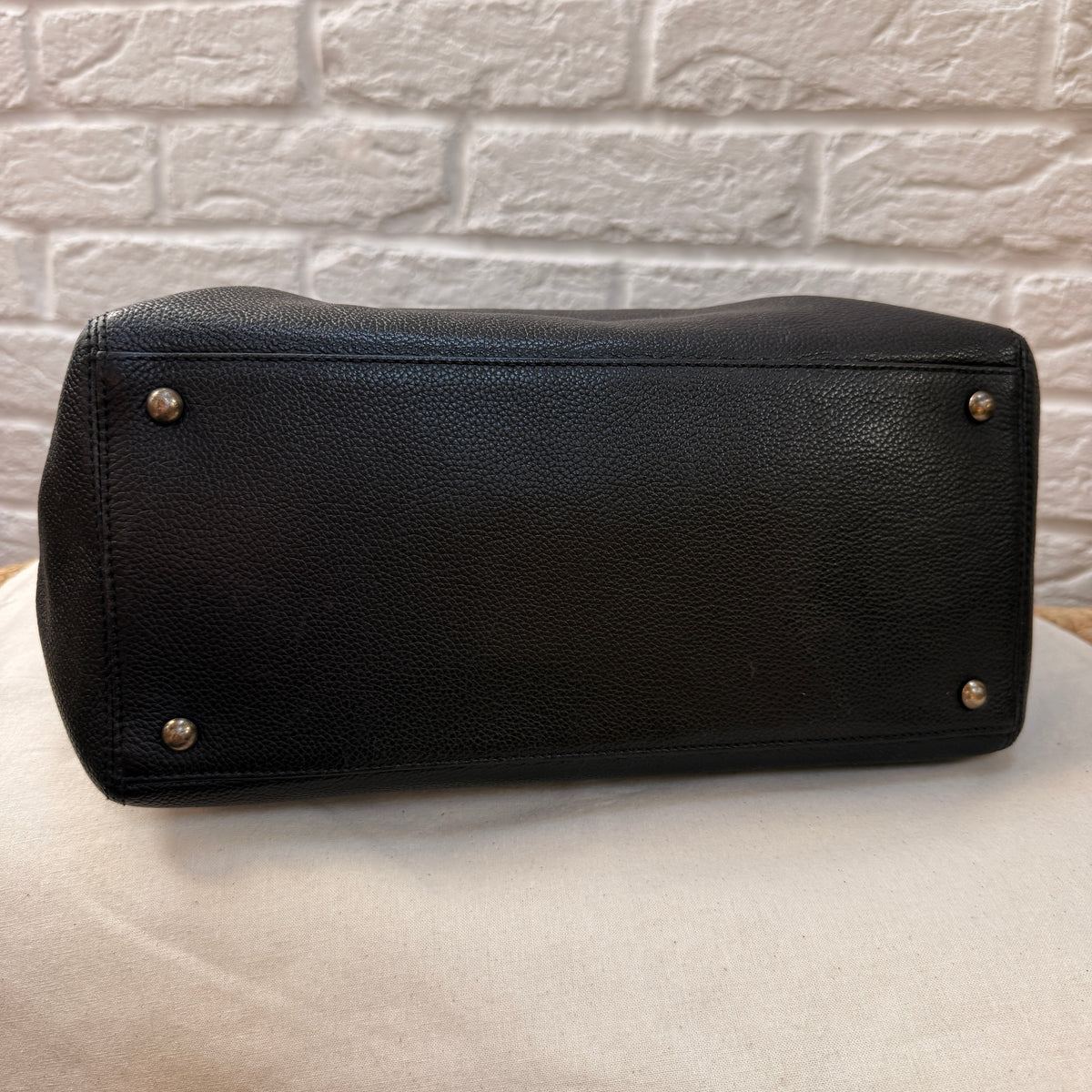 Chanel 2000 Tall Executive Cerf Tote
