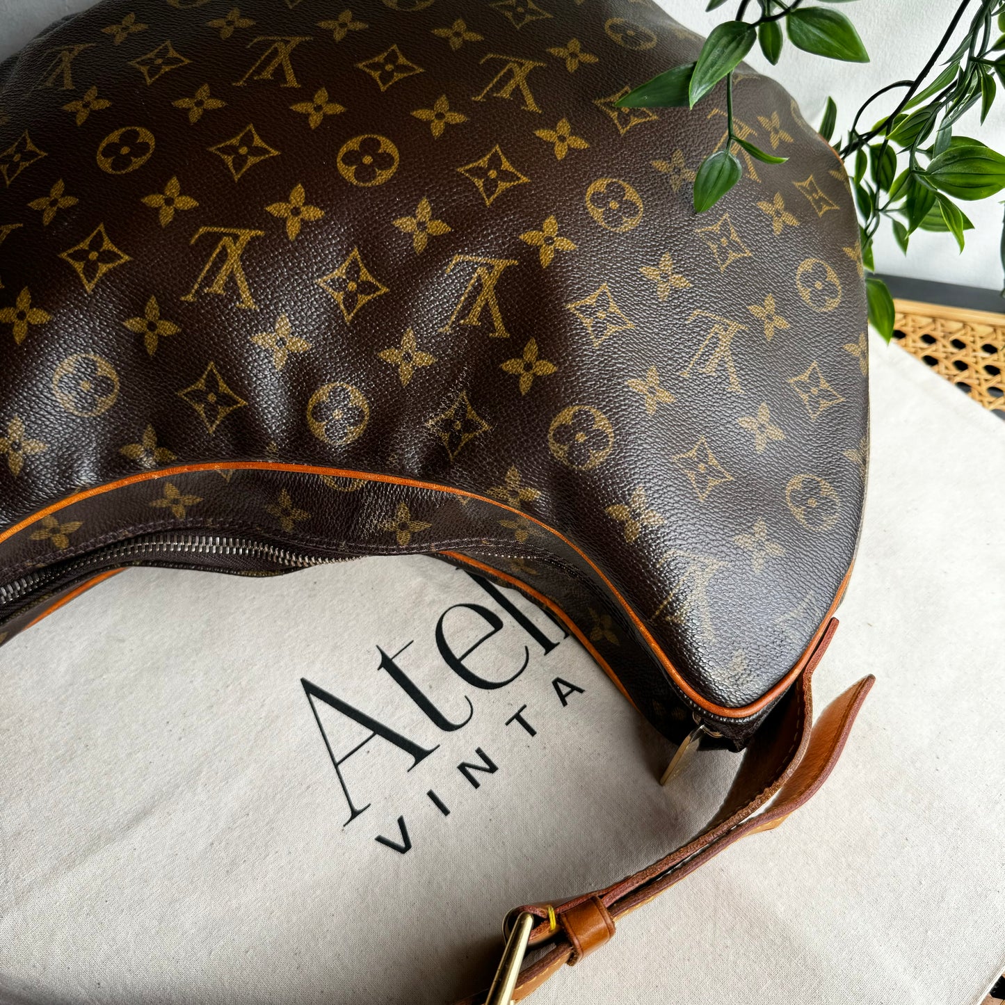 Louis Vuitton 2008 Croissant GM