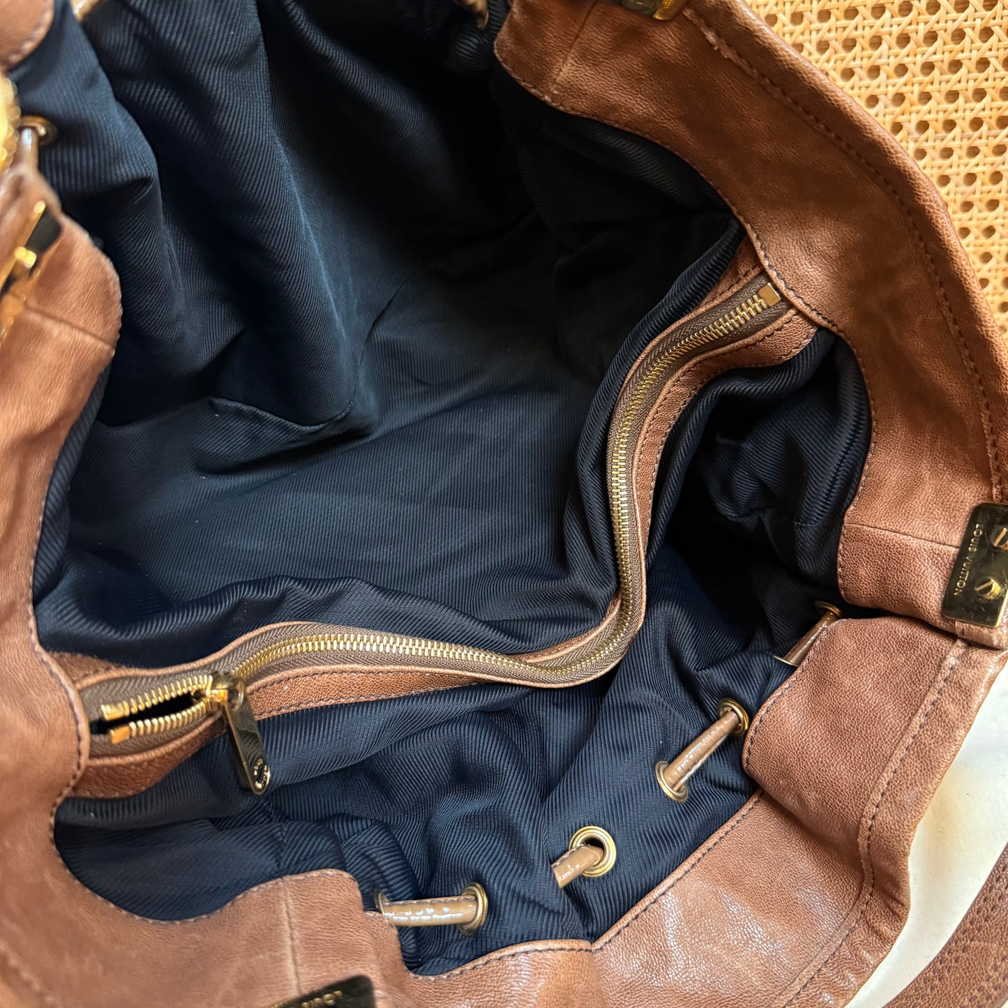 Louis Vuitton 2009 Limited Edition Suede & Vernis Iris Tote