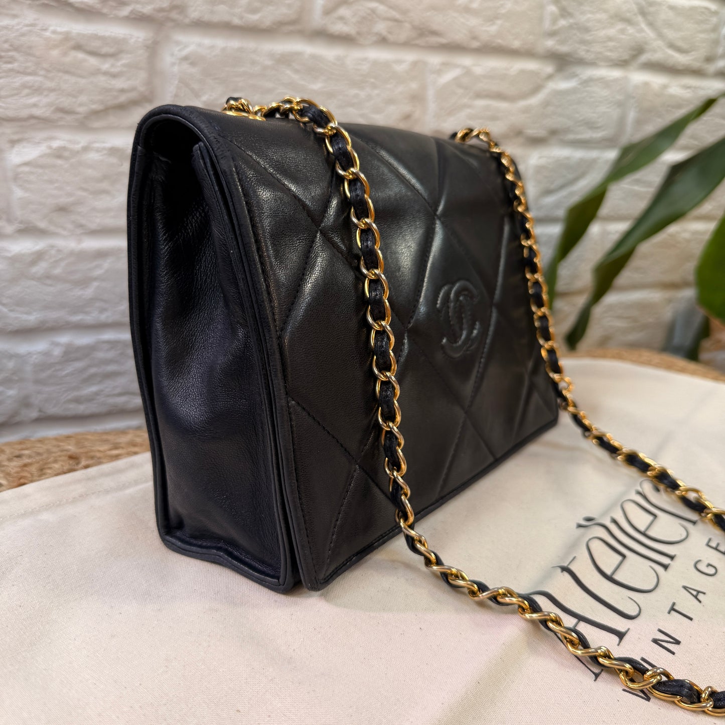 Chanel 1986 Navy Lambskin Full flap in diamond quilting