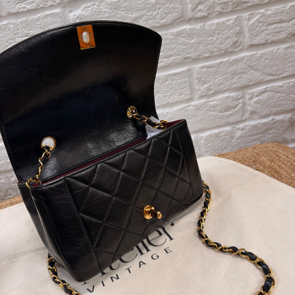 Chanel 1991 Vintage Classic Diana Small