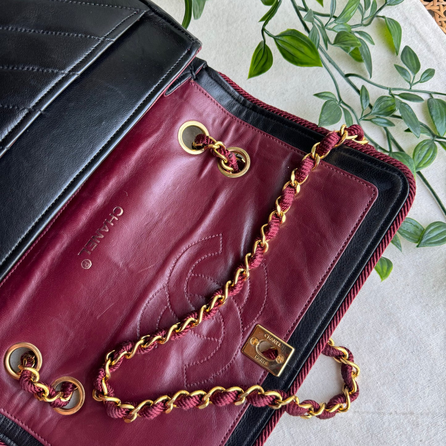Chanel 1991 Bi Color Chevron Quilted Single Flap