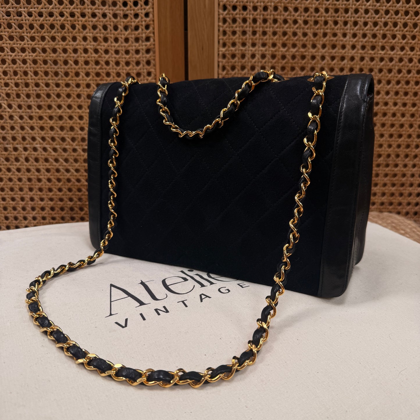 Chanel 1986 rare & limited edition single flap in black suede & Lambskin leather