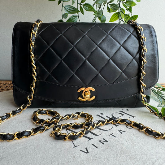 Chanel 1991 Vintage Classic Medium Diana