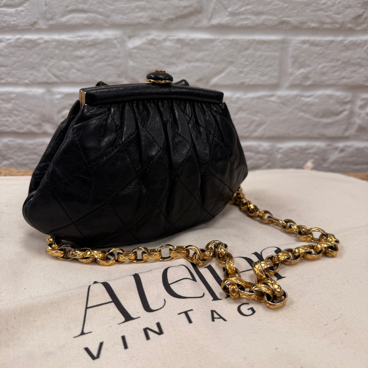 Chanel 1989 Rare Kisslock Bag