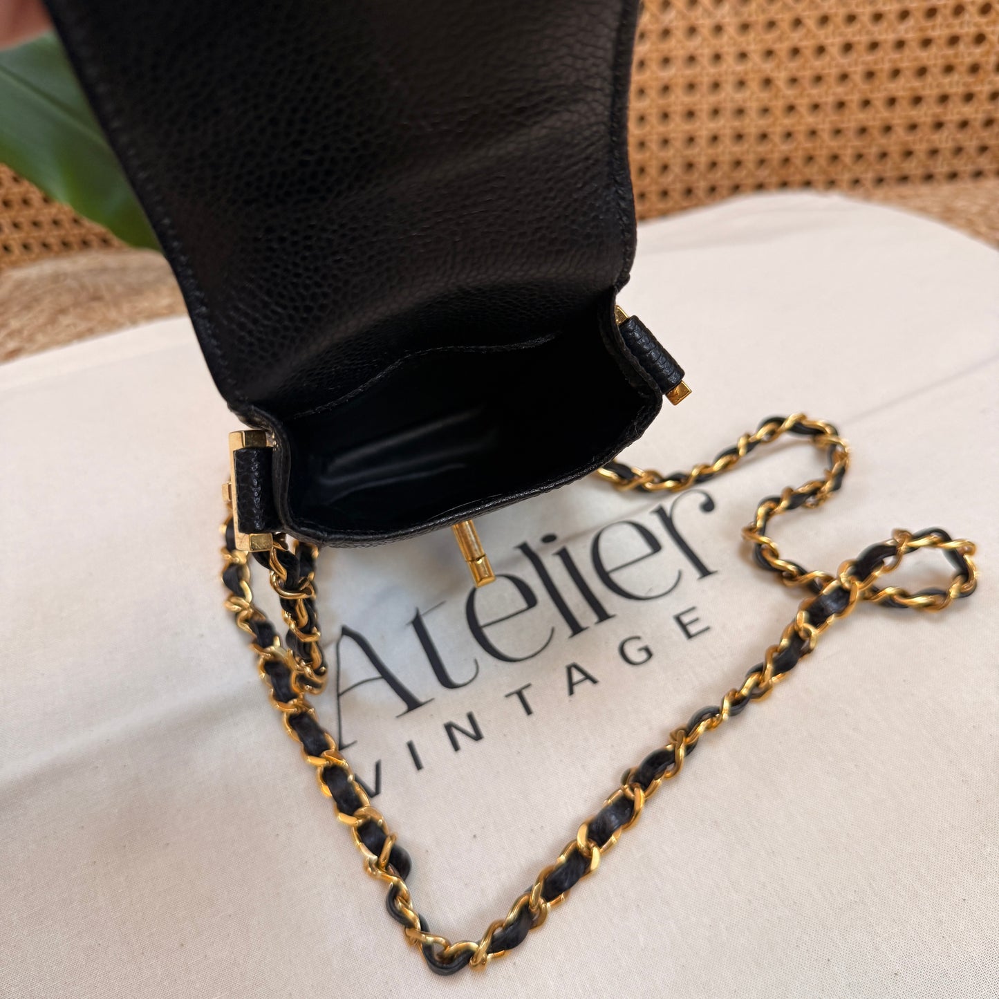 Chanel 1994 Caviar Pochette - Black Caviar Leather & 24k gold hardware