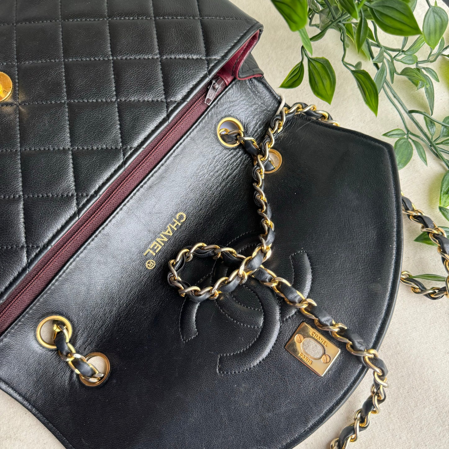 Chanel 1986 Curved Single Flap