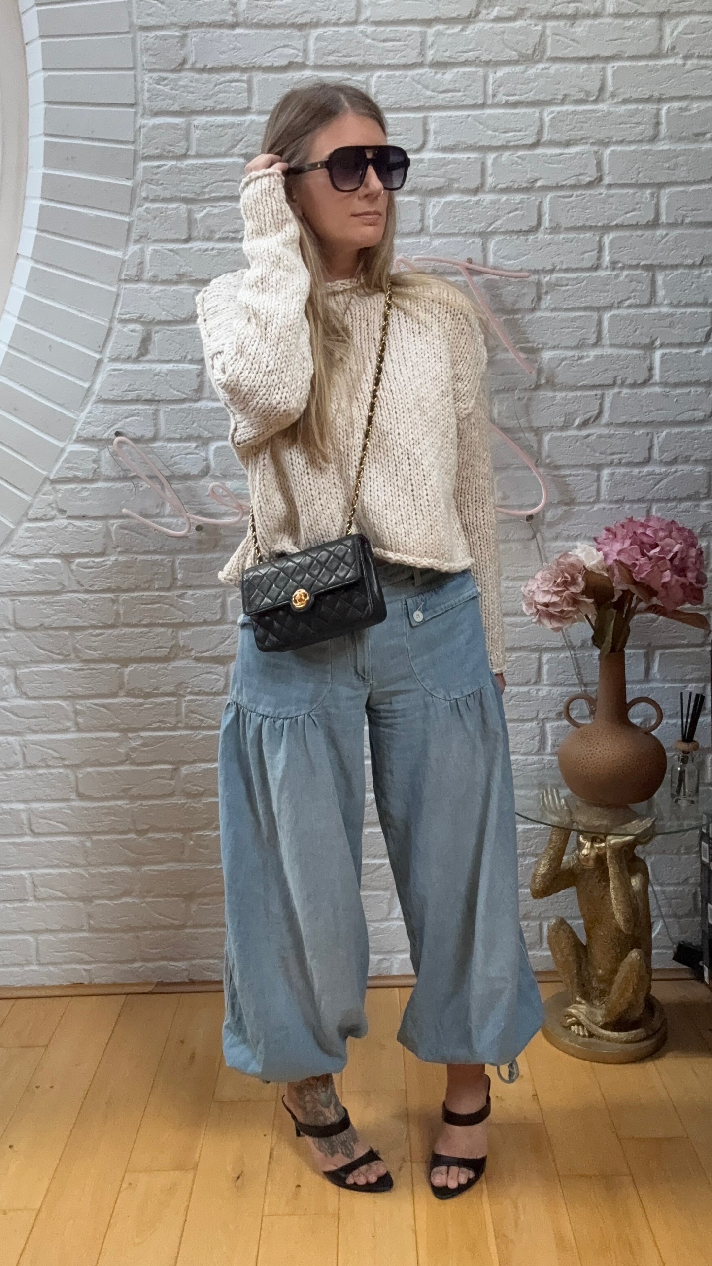 Chanel Paris limited Edition 1989 CC Circle single flap