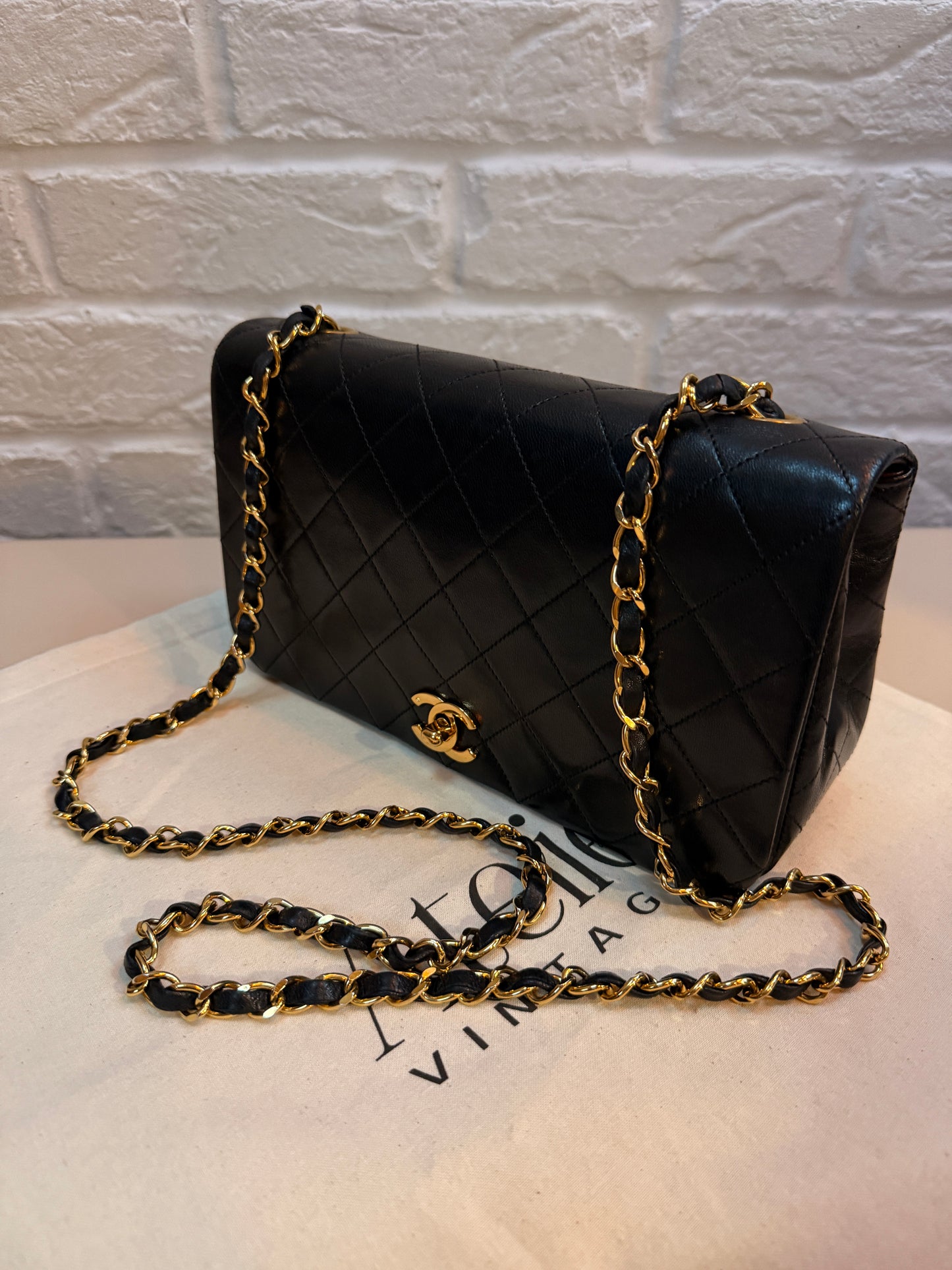 Chanel 1989 Classic Medium Rectangle Full Flap