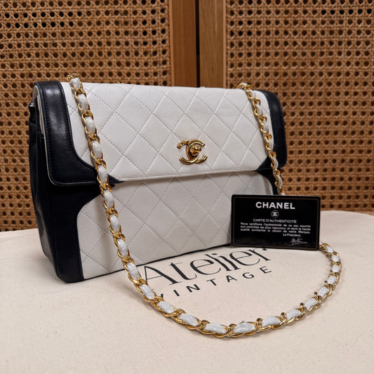 Chanel 1986 Rare Ivory & Navy Limited Edition Single Flap